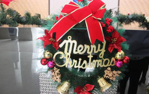 特别的礼 给特别的你——记合肥7790CNM必发集团欢乐圣诞行